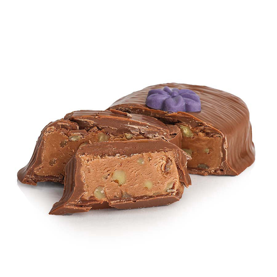 Gardners Chocolate Fudge Nut Egg - 8oz