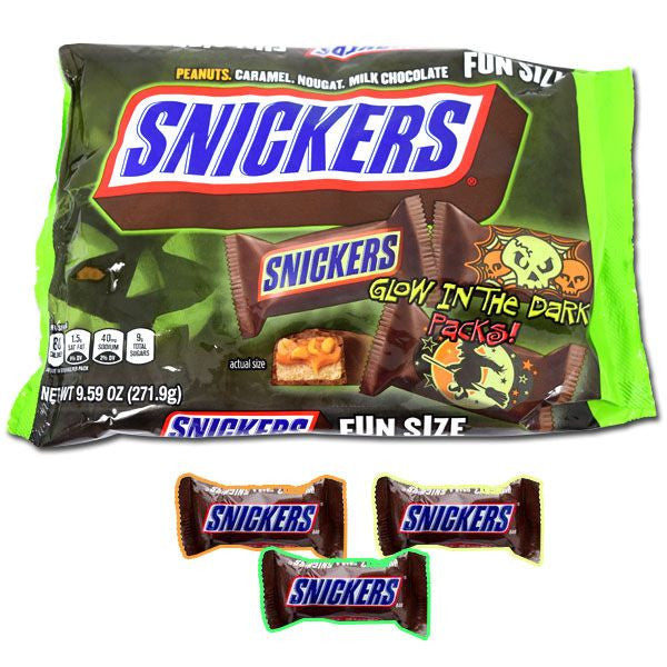 Snickers Glow In The Dark Fun Size 9.59oz Bag