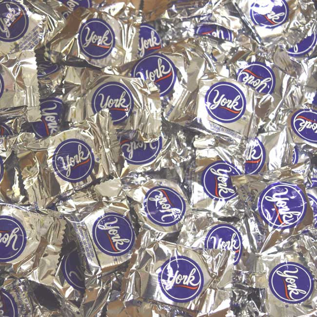 York Peppermint Patties Snack Size 25lb Bulk