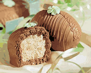Gardners Maple Cream & Nuts Egg - 1lb